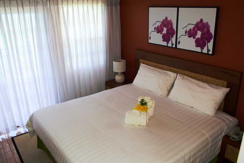 Flamboyant Hotel & Villas St. George's Exterior foto