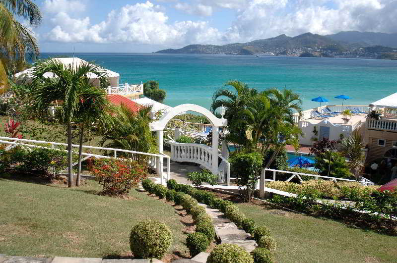 Flamboyant Hotel & Villas St. George's Exterior foto