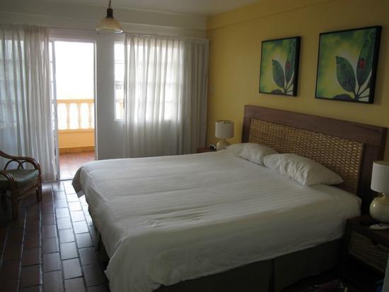 Flamboyant Hotel & Villas St. George's Exterior foto
