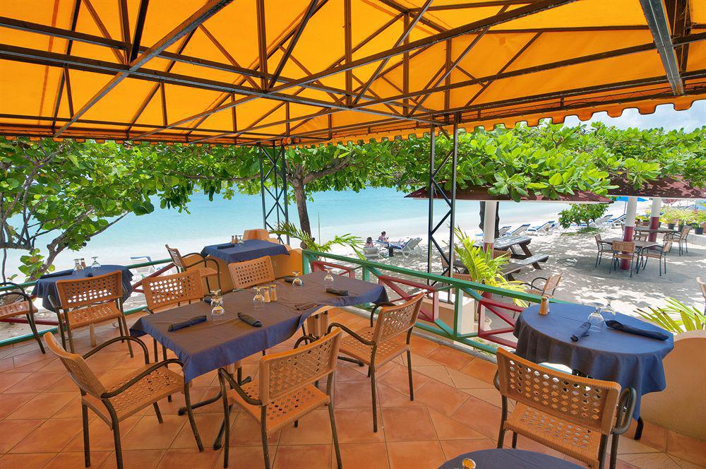 Flamboyant Hotel & Villas St. George's Exterior foto